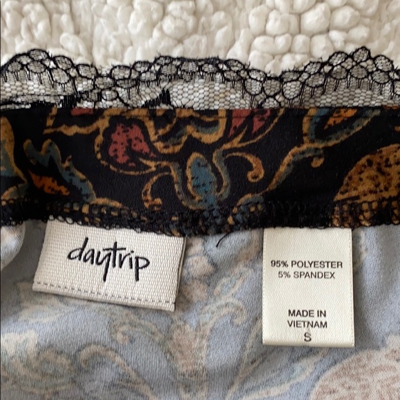 Daytrip Top - Picture 5 of 5